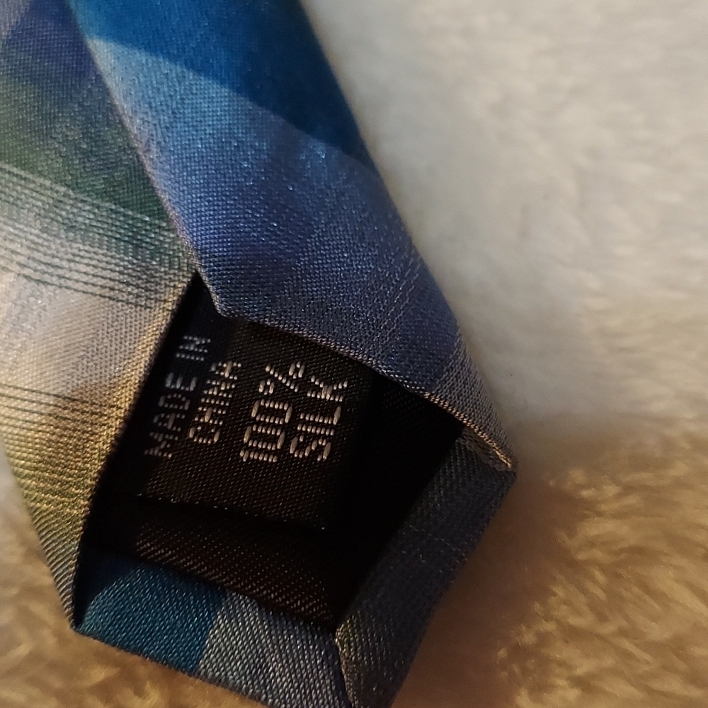 VAN Heusen Men's Silk Tie - Picture 4 of 5